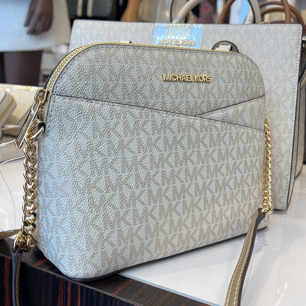 Michael Kors Jet Set Travel Medium Metallic Signature Logo Dome Crossbody NWT - Picture 4 of 16